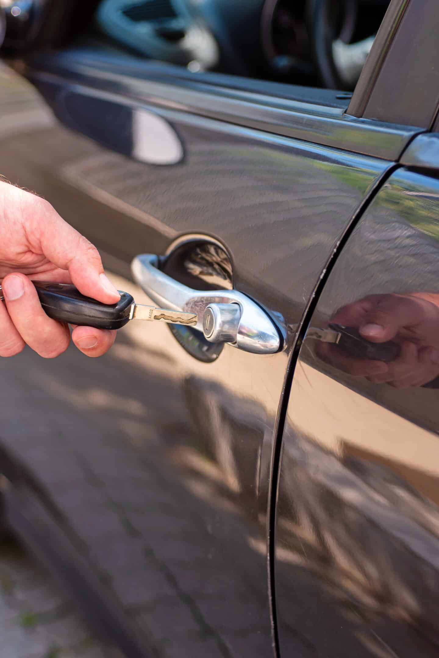 About iPICKEDIT | Expert Auto Locksmith in Bridgend